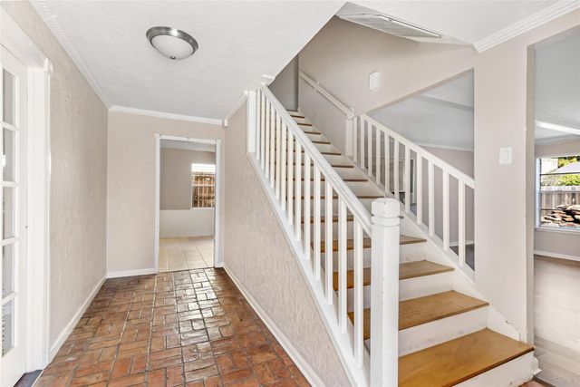 19310 Oak Timbers Drive, Humble, TX 77346