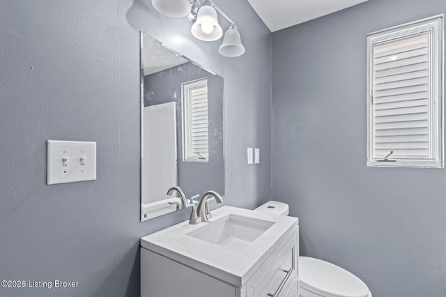 2628 Bank St, Louisville, KY 40212