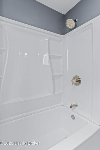 2628 Bank St, Louisville, KY 40212