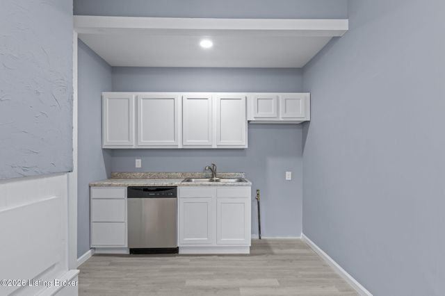 2628 Bank St, Louisville, KY 40212