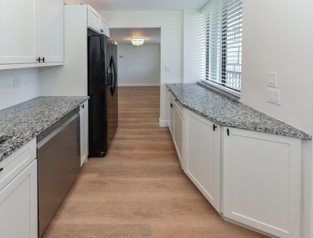 1605 S Us Highway 1 M1-403, Jupiter, FL 33477