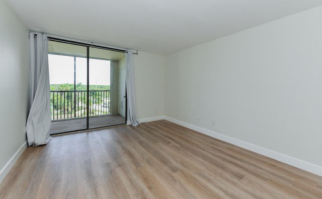 1605 S Us Highway 1 M1-403, Jupiter, FL 33477