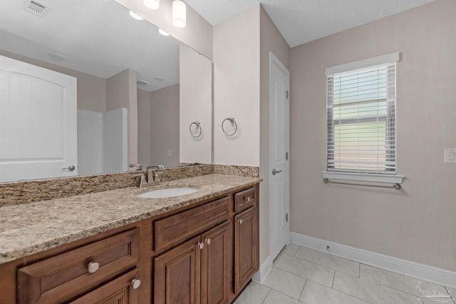 1799 Galvez Dr, Gulf Breeze, FL 32563