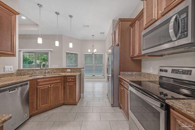 1799 Galvez Dr, Gulf Breeze, FL 32563