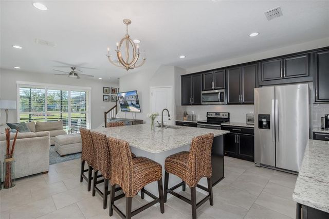 1010 MANGO COURT, Oldsmar, FL 34677