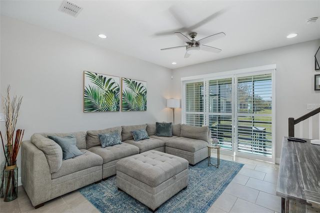 1010 MANGO COURT, Oldsmar, FL 34677