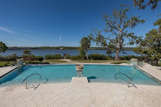 1010 MANGO COURT, Oldsmar, FL 34677