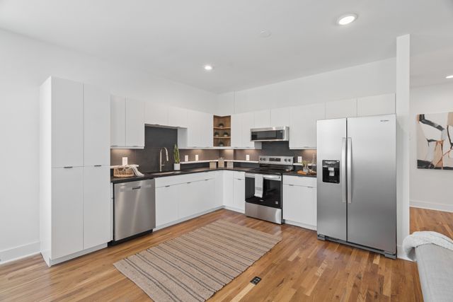 2513 White Ave Apt 14, Nashville, TN 37204