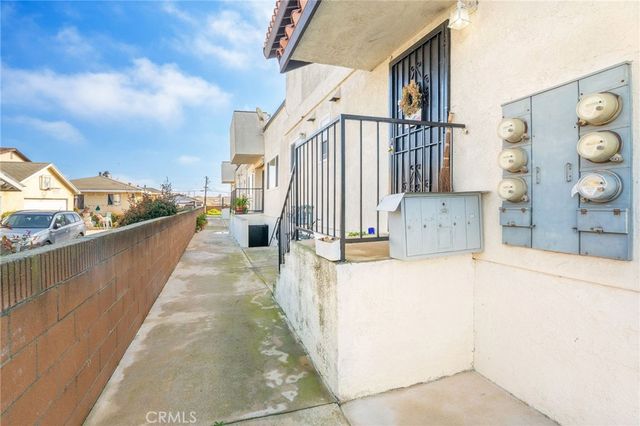 16722 S Dalton Ave, Gardena, CA 90247