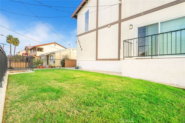 16722 S Dalton Ave, Gardena, CA 90247
