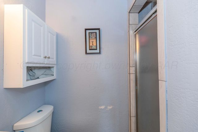 201 S Wall Street, Stratford, TX 79084