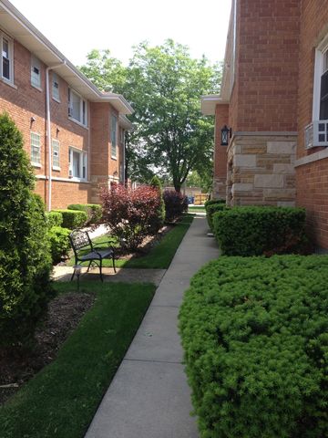 3112 Calwagner Street 1E, Franklin Park, IL 60131