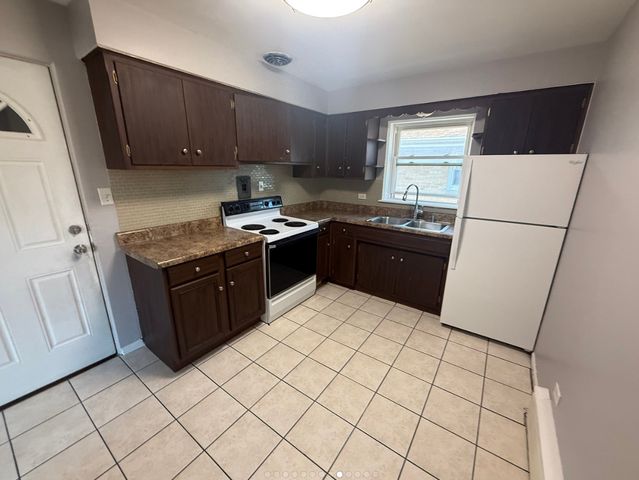 3112 Calwagner Street 1E, Franklin Park, IL 60131