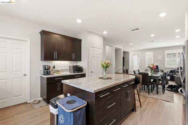 24541 Blossom Acre WAY, Hayward, CA 94544