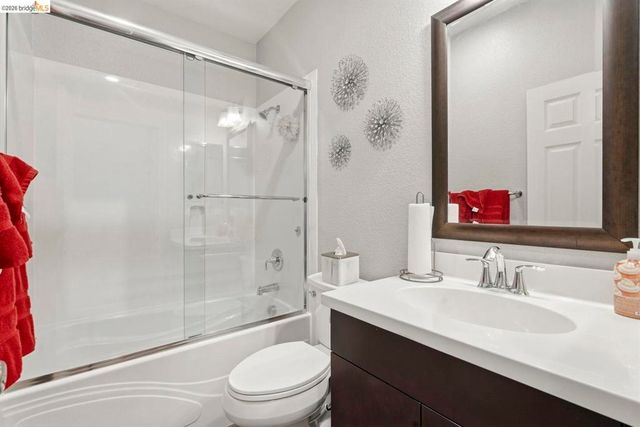 24541 Blossom Acre WAY, Hayward, CA 94544