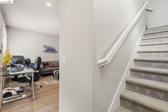 24541 Blossom Acre WAY, Hayward, CA 94544