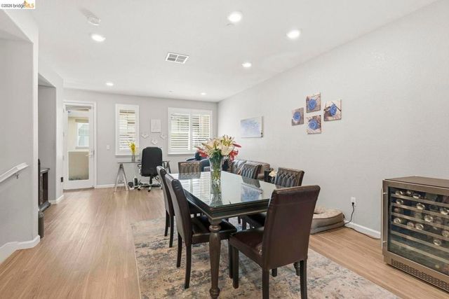 24541 Blossom Acre WAY, Hayward, CA 94544