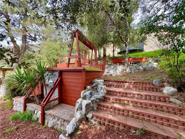 36750 Hilltop, Mentone, CA 92359