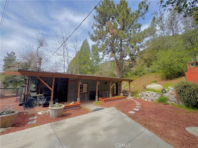 36750 Hilltop, Mentone, CA 92359