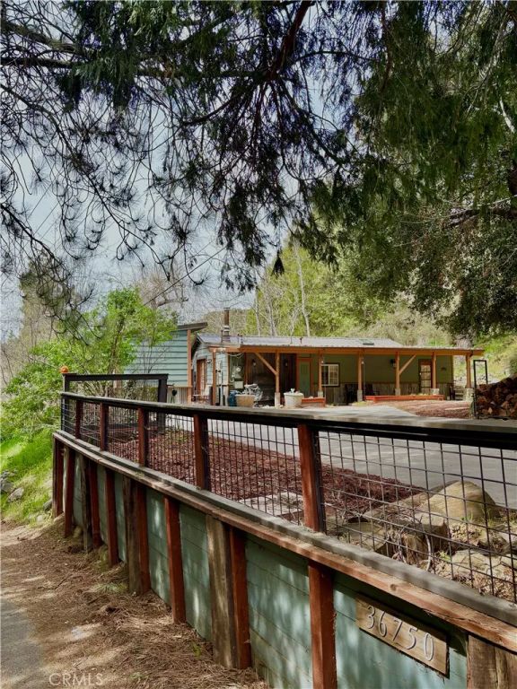 36750 Hilltop, Mentone, CA 92359