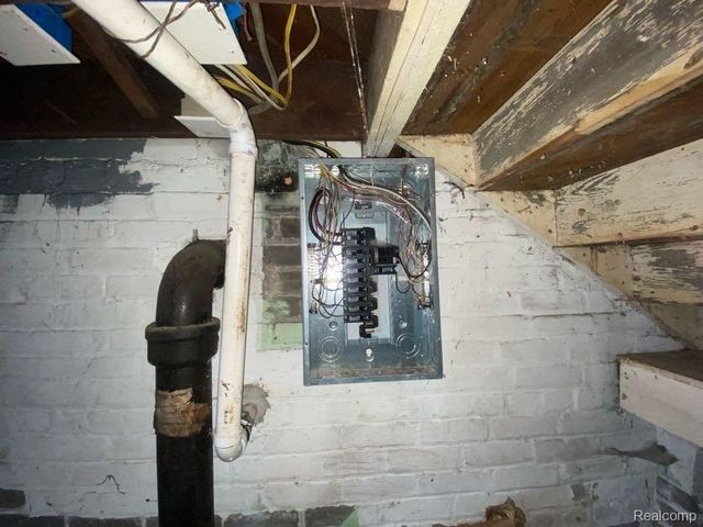 1952 Louise Street, Highland Park, MI 48203