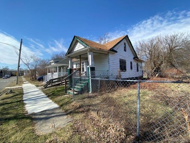 1952 Louise Street, Highland Park, MI 48203