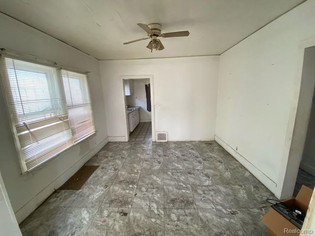 1952 Louise Street, Highland Park, MI 48203