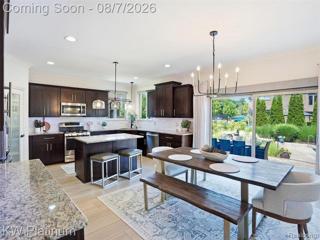 19275 Elkhound Drive, Macomb, MI 48044