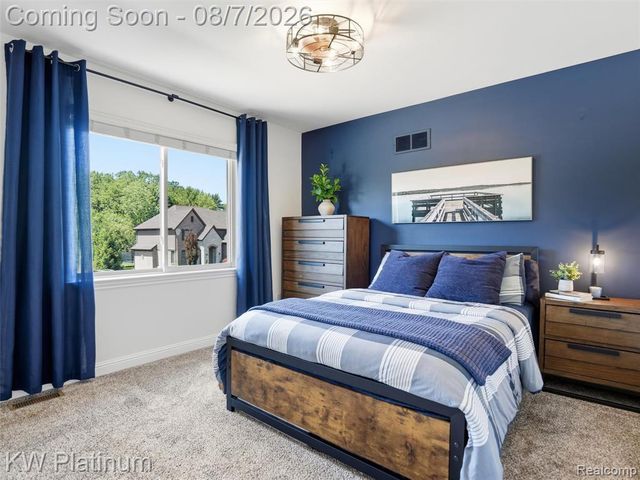19275 Elkhound Drive, Macomb, MI 48044