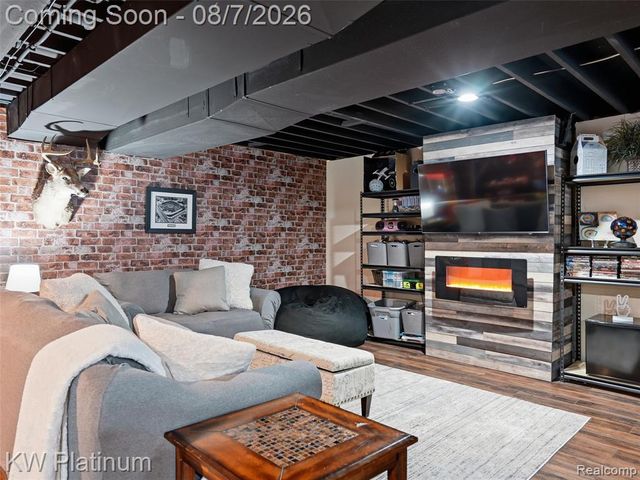 19275 Elkhound Drive, Macomb, MI 48044