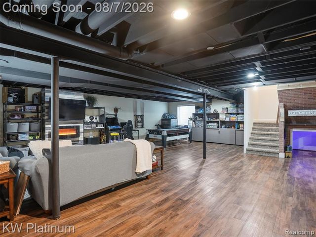 19275 Elkhound Drive, Macomb, MI 48044