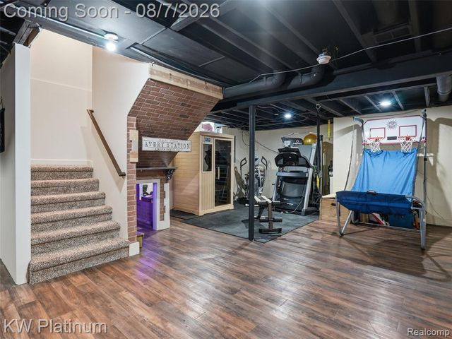 19275 Elkhound Drive, Macomb, MI 48044