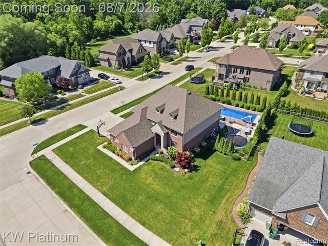 19275 Elkhound Drive, Macomb, MI 48044