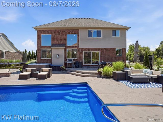 19275 Elkhound Drive, Macomb, MI 48044