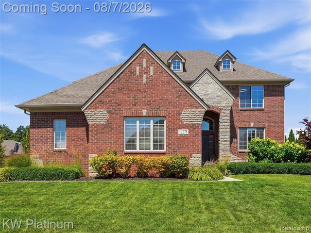 19275 Elkhound Drive, Macomb, MI 48044