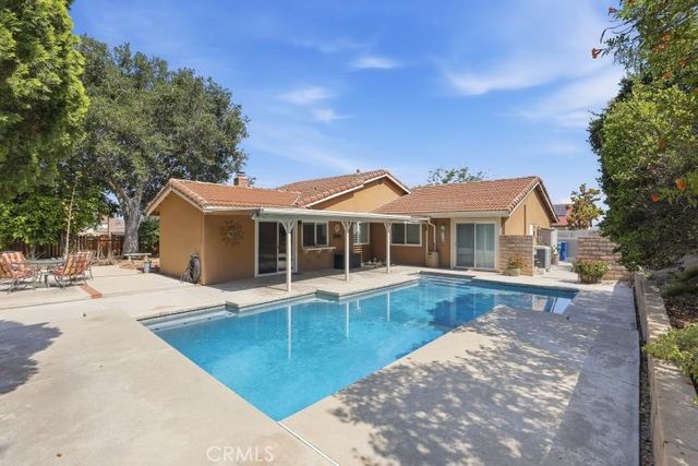 1340 Cadwell Court, Riverside, CA 92506