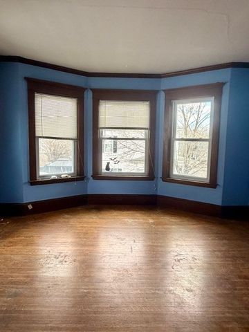 21 James St, New Bedford, MA 02740