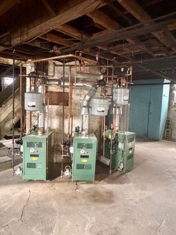 21 James St, New Bedford, MA 02740