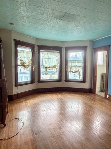 21 James St, New Bedford, MA 02740