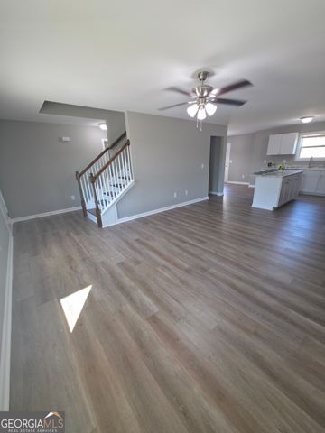 241 Charlotte Cir, Statham, GA 30666
