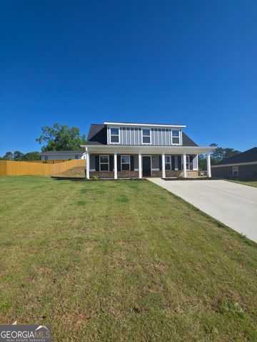 241 Charlotte Cir, Statham, GA 30666
