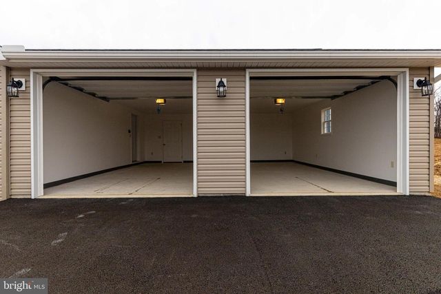 26 BURKE DRIVE, Shippensburg, PA 17257