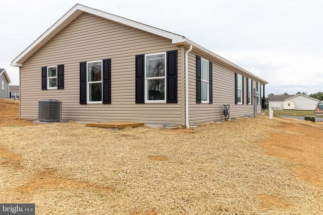 26 BURKE DRIVE, Shippensburg, PA 17257
