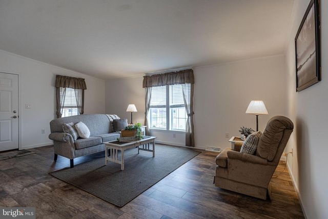 26 BURKE DRIVE, Shippensburg, PA 17257