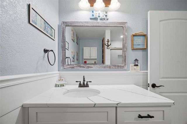 8211 HAYWARD LANE, Port Richey, FL 34668