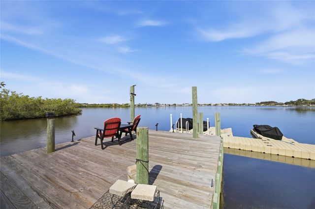8211 HAYWARD LANE, Port Richey, FL 34668