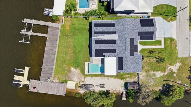 8211 HAYWARD LANE, Port Richey, FL 34668