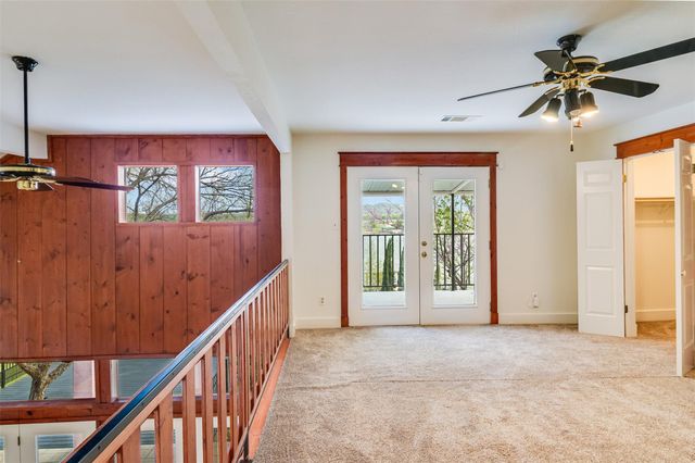 2450 River Oaks DR, Kingsland, TX 78639