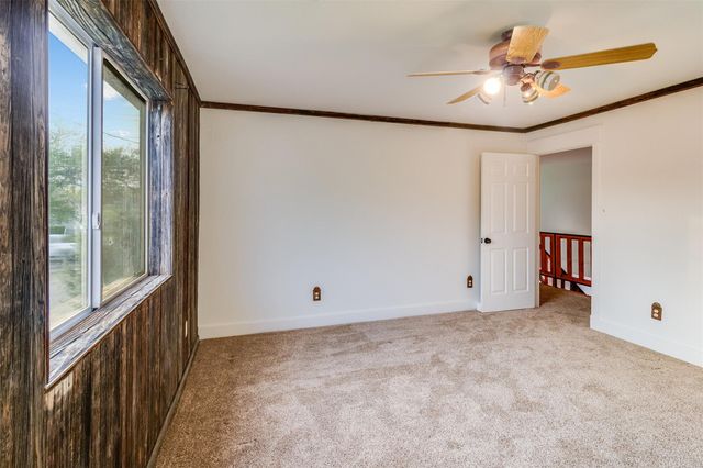 2450 River Oaks DR, Kingsland, TX 78639