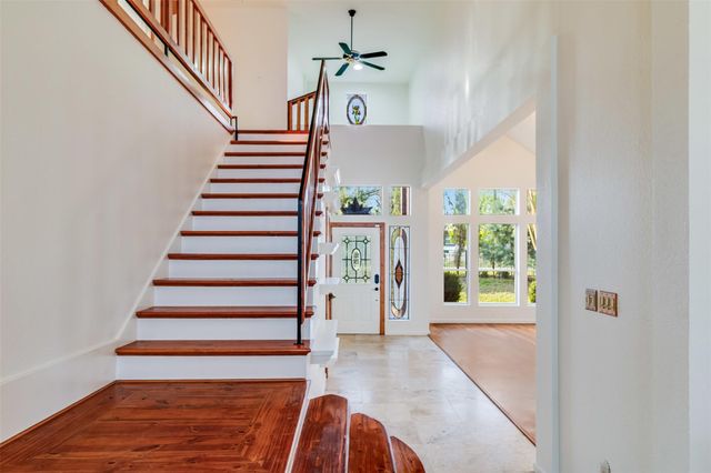 2450 River Oaks DR, Kingsland, TX 78639